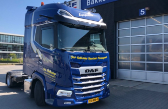 DAF XG+ 450 Low deck trekker